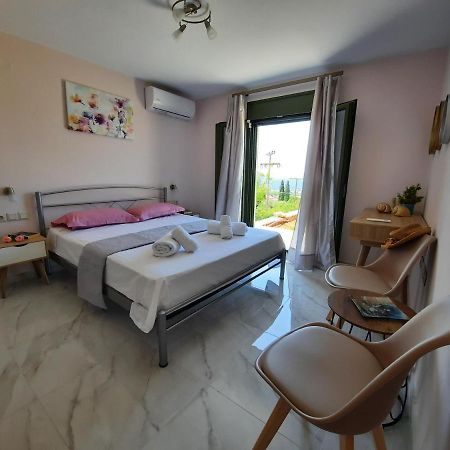 Freesia Grand Sea View Residence Svoronata Ngoại thất bức ảnh