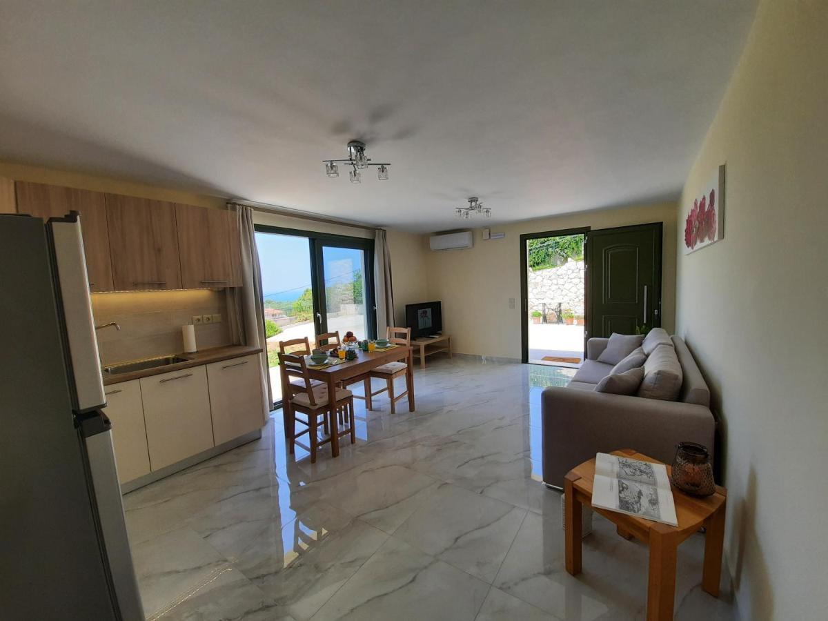 Freesia Grand Sea View Residence Svoronata Ngoại thất bức ảnh