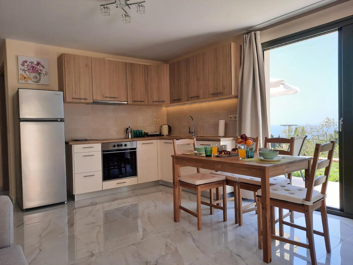 Freesia Grand Sea View Residence Svoronata Ngoại thất bức ảnh