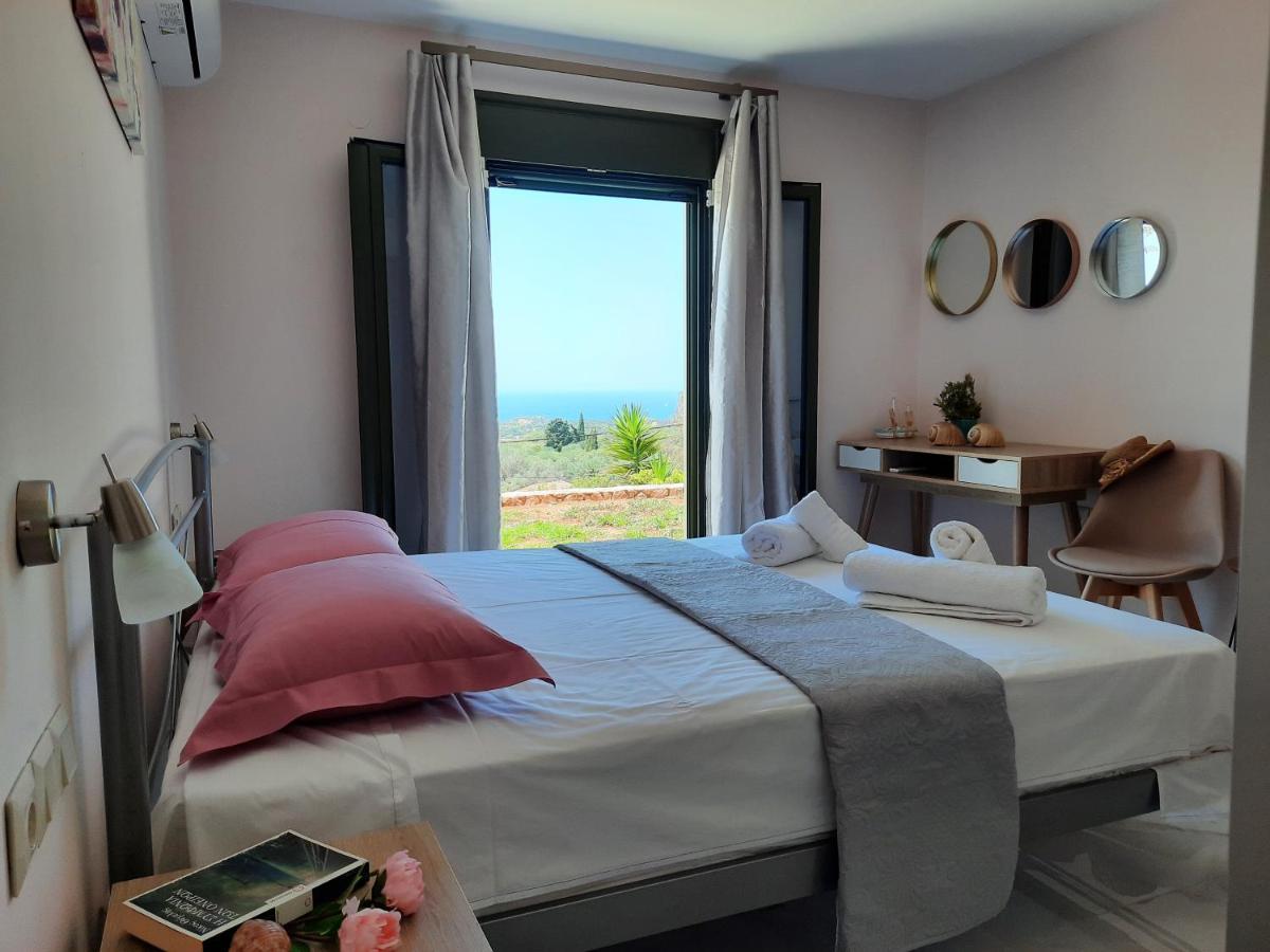 Freesia Grand Sea View Residence Svoronata Ngoại thất bức ảnh