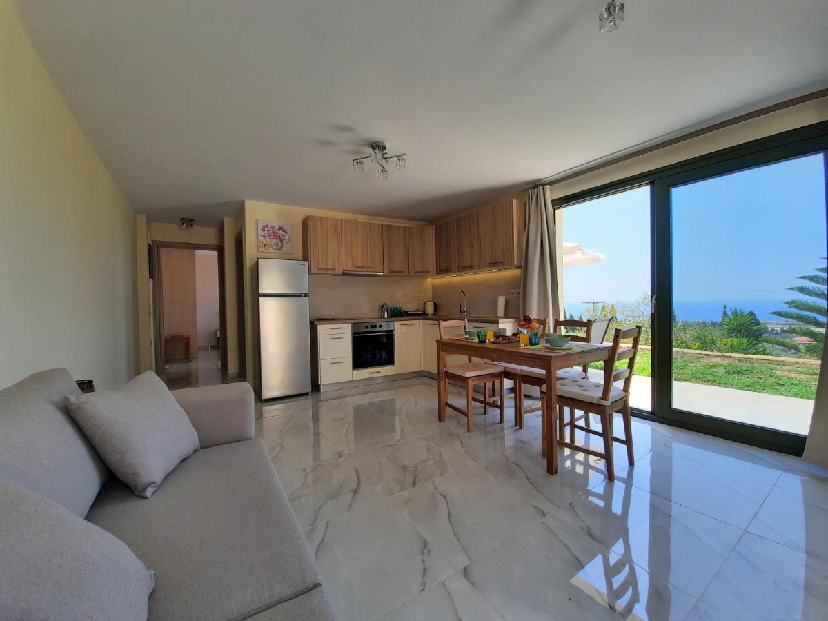 Freesia Grand Sea View Residence Svoronata Ngoại thất bức ảnh