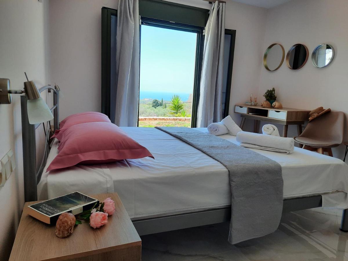 Freesia Grand Sea View Residence Svoronata Ngoại thất bức ảnh